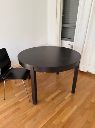 Mesa redonda extensible madera oscura