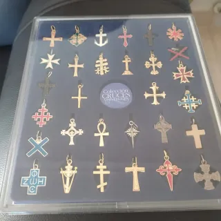 Colección Cruces Universales antigüedades