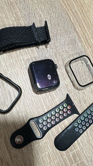 Apple Watch SE Negro con Correas