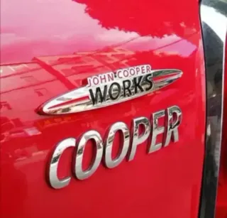 Logo Emblema JCW para Maletero de Mini Cooper One