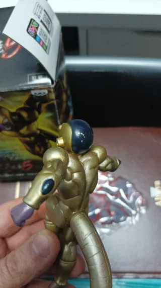 2 Figuras Dragon Ball Goku y Freezer