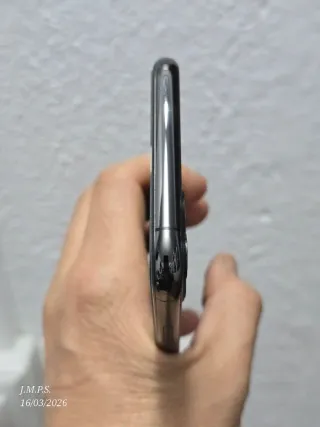 iPhone 11 Pro Max 64GB Gris + Accesorios