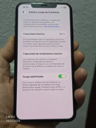 iPhone 11 Pro Max 64GB Gris + Accesorios
