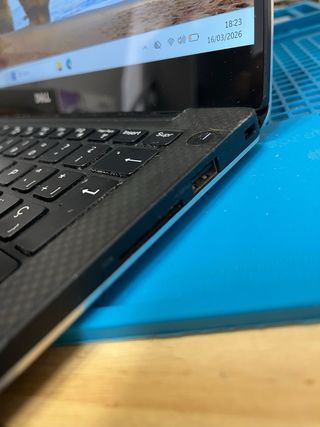 Dell XPS 13 9360 i7 512GB SSD 16GB RAM