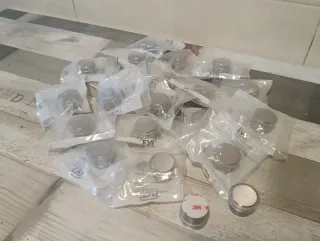 Tope de puerta adhesivo acero inoxidable 24x20