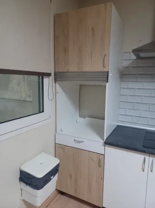 Columna para horno empotrado