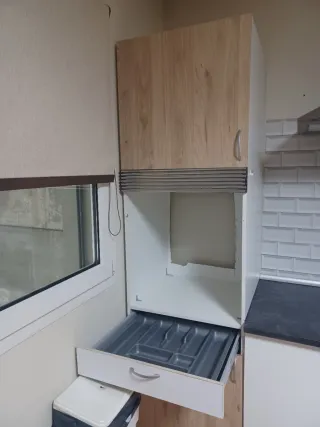 Columna para horno empotrado