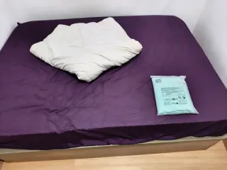 Canapé de madera y tela