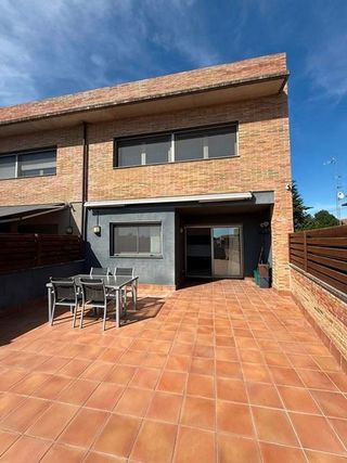 Casa pareada en alquiler en Fornells de la Selva