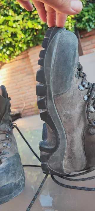 Botas de montaña Bestard gore-tex.