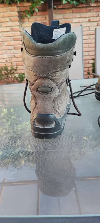 Botas de montaña Bestard gore-tex.