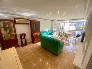 Piso en venta en Conde de Ureña - Monte Gibralfaro en Málaga