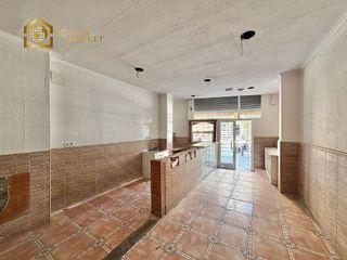 Local comercial en venta en El Cabanyal- El Canyamelar en Valencia