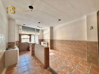 Local comercial en venta en El Cabanyal- El Canyamelar en Valencia