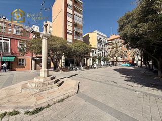 Local comercial en venta en El Cabanyal- El Canyamelar en Valencia