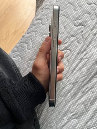 iPhone 16 Pro Max Plata