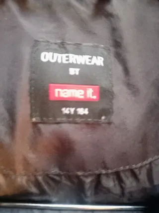 Abrigo acolchado negro