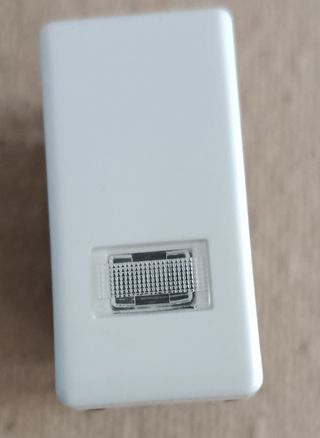 Conmutador estrecho luminoso simon 27