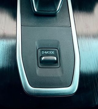 Nissan Qashqai X-Tronic Etiqueta ECO 2021