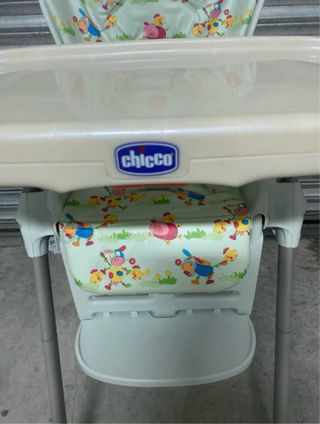 Trona de bebé con bandeja y funda