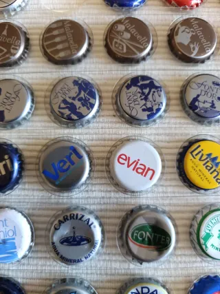 Colección tapones corona aguas