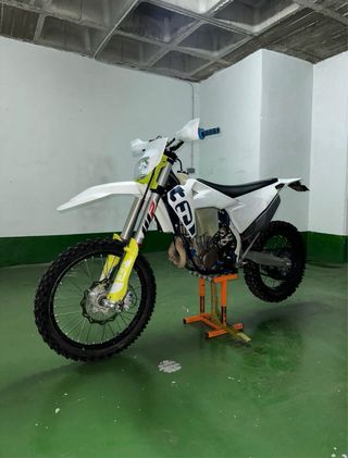 Husqvarna 450 Enduro 2021