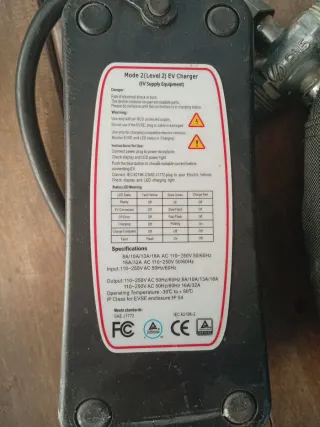 Cargador Coche Eléctrico Enchufe Schuko