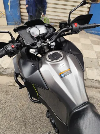 Kawasaki Versys 300 Adventure Negra 6600km