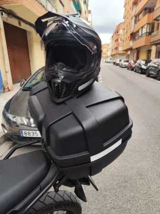 Kawasaki Versys 300 Adventure Negra 6600km