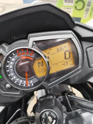 Kawasaki Versys 300 Adventure Negra 6600km