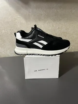 Sneakers Uomo Sport Line Nero 42 Calza piccola