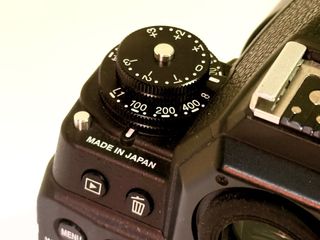 Nikon Df Negra +Nikkor 50mm f/1.8G Special Edition