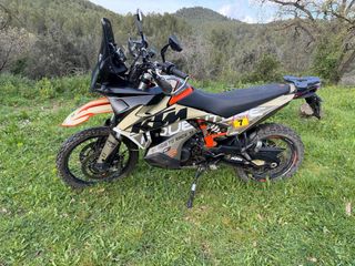 KTM 890 Adventure R Tech Pack