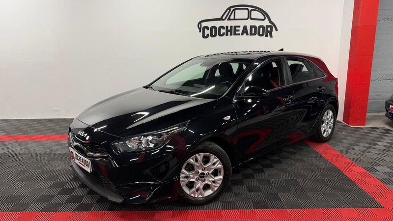 Kia cee'd 2022, foto 2