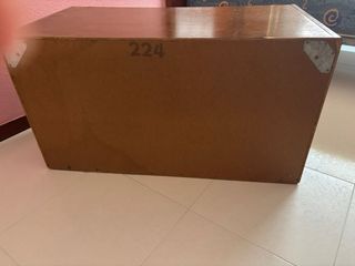 Cajonera baja de madera