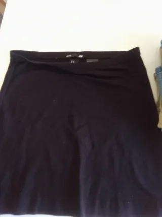 Falda tubo mini H&M negra Talla XS
