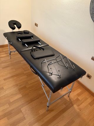 Camilla de masaje plegable Color negro.