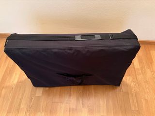 Camilla de masaje plegable Color negro.