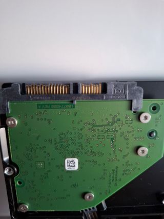 Disco Duro Seagate 1TB SATA HDD (0 HORAS USO)