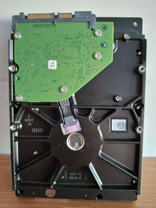 Disco Duro Seagate 1TB SATA HDD (0 HORAS USO)