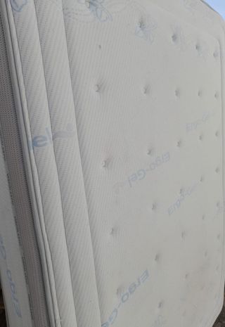 Colchon 135x190 muy grueso cómodo bueno expo
