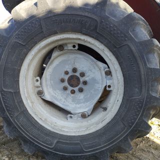 Se vende o se camvia por ruedas mas pequeñasmás pe