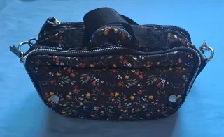 Bolso Parfois floral negro multicolor