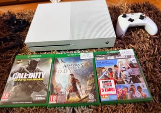 Xbox One S Bianca + 3 Giochi