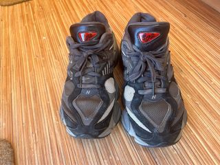 Zapatillas New Balance 9060 Negras Talla 38