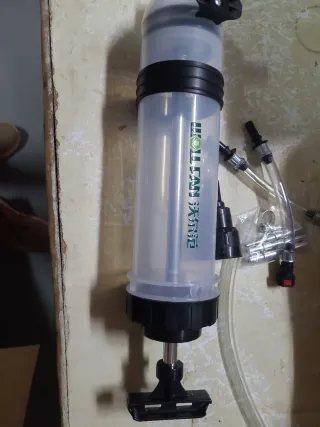 Bomba manual para extracción de aceite