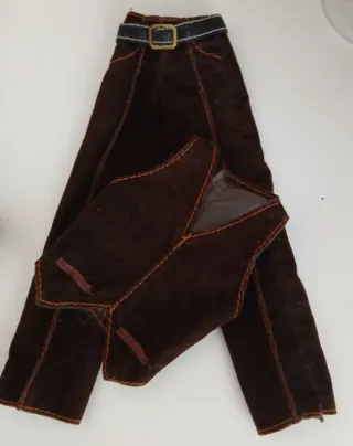 Conjunto Pantalón y Chaleco My Scene