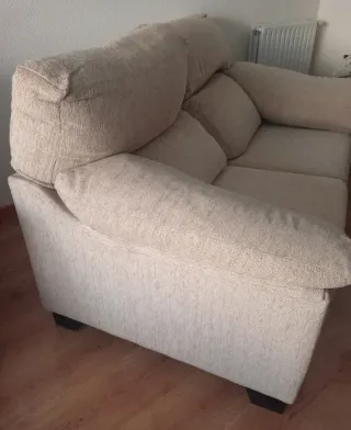 Sofá 2 plazas extensible beige