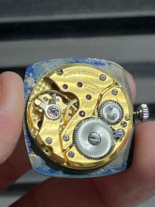 Baume & Mercier Cal.1050 + esfera lapislázuli