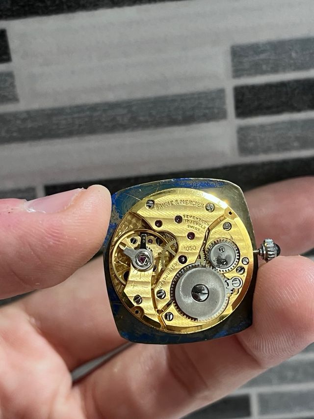 Baume & Mercier Cal.1050 + quadrante lapislazzuli